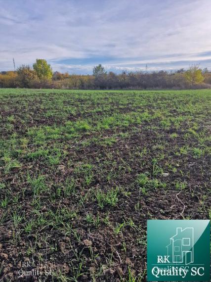 SENEC - NA PREDAJ investičné pozemky s platným ÚPI, určené na výstavbu rodinných domov - Obec Vinosady – Veľké Tŕnie- okres Pezinok