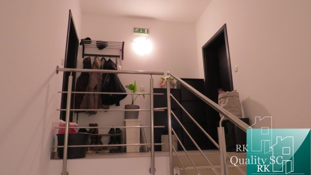 NA PRENÁJOM - moderný 2 izbový byt kompletne zariadený v centre mesta s parkovacím miestom - SENEC 