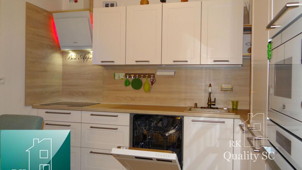 POZOR ZMENA !!! ZĽAVOVÁ KAMPAŇ do 22.02.2026 - NOVOSTAVBA-2 izbový zariadený byt s terasou, záhradou, záhr. domčekom a parkingom-Holubia-NOVÁ TEHELŇA