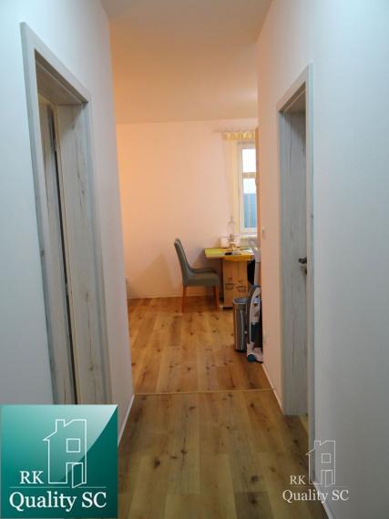 POZOR ZMENA !!! ZĽAVOVÁ KAMPAŇ do 22.02.2026 - NOVOSTAVBA-2 izbový zariadený byt s terasou, záhradou, záhr. domčekom a parkingom-Holubia-NOVÁ TEHELŇA