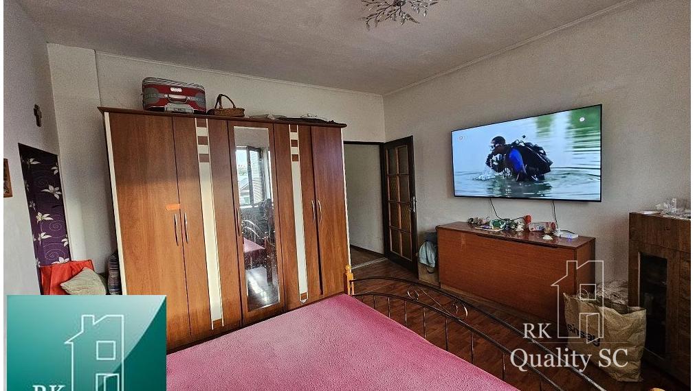 NOVÁ CENA - Okr. Senec - TUREŇ - EXKLUZÍVNE NA PREDAJ rodinný dom na 8 á pozemku s veľkometrážnymi izbami