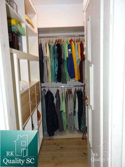 ZĽAVOVÁ KAMPAŇ - NOVOSTAVBA - 2 izbový zariadený byt s terasou, záhradou, záhr. domčekom a parkingom - Holubia - NOVÁ TEHELŇA