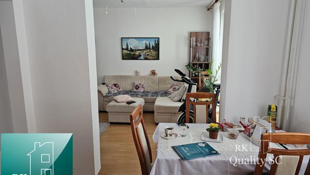 SENEC – NA PREDAJ plnohodnotný 2 izbový byt v zateplenej tehlovej bytovke v žiadanej lokalite - ul. J. Csermáka v Senci