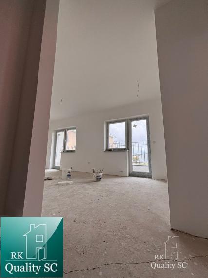 SENEC - EXKLUZÍVNE NA PREDAJ 3 izbový HOLOBYT s vlastným kúrením, vo vyhľadávanej lokalite pri Slnečných jazerách - Viladomy - ul. Dlhá v Senci