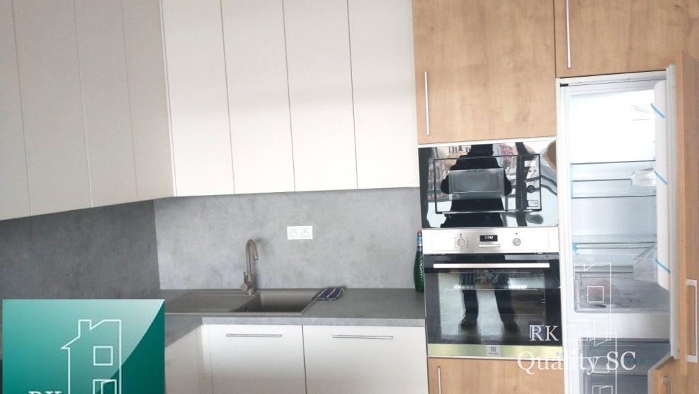 SENEC - NA PRENÁJOM – exkluzívny 2 izbový zariadený byt s loggiou a garážovým státím v novostavbe v centre Senca