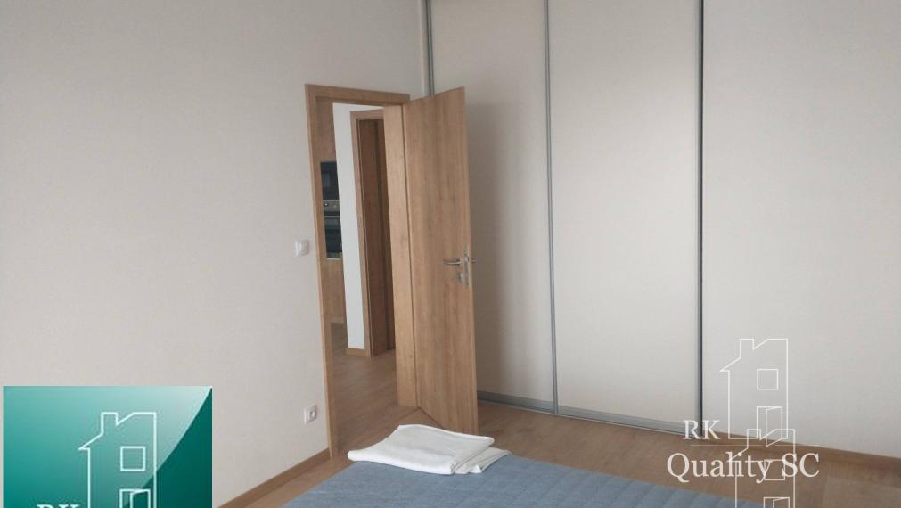 SENEC - NA PRENÁJOM – exkluzívny 2 izbový zariadený byt s loggiou a garážovým státím v novostavbe v centre Senca