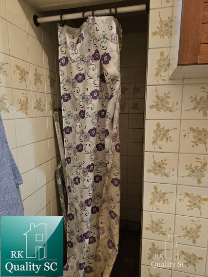 NOVÁ CENA - Okr. Senec - TUREŇ - EXKLUZÍVNE NA PREDAJ rodinný dom na 8 á pozemku s veľkometrážnymi izbami