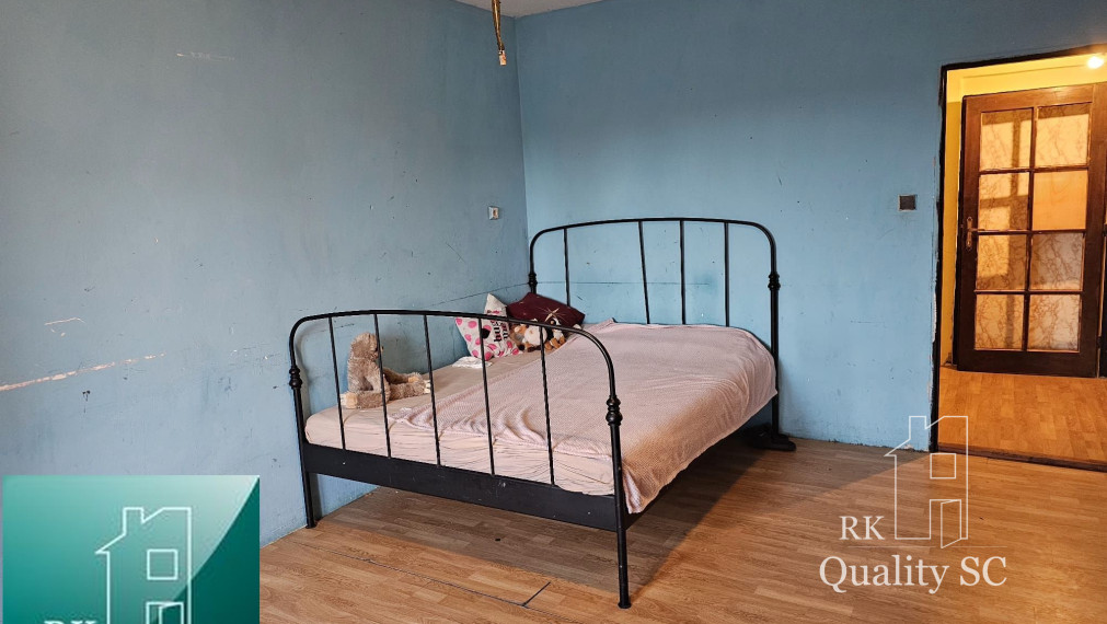 NOVÁ CENA - Okr. Senec - TUREŇ - EXKLUZÍVNE NA PREDAJ rodinný dom na 8 á pozemku s veľkometrážnymi izbami