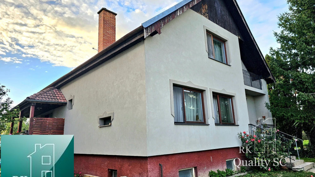 NOVÁ CENA - Okr. Senec - TUREŇ - EXKLUZÍVNE NA PREDAJ rodinný dom na 8 á pozemku s veľkometrážnymi izbami