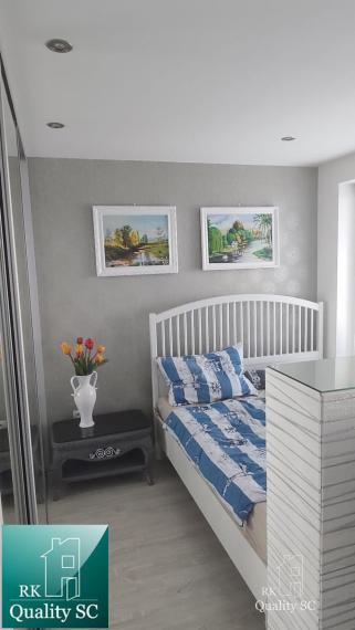 Senec  - exkluzívne iba u nás - nádherný, komplet zariadený 1 izbový byt s parkovacím státím v tichej lokalite, ul. Marhuľová v Senci