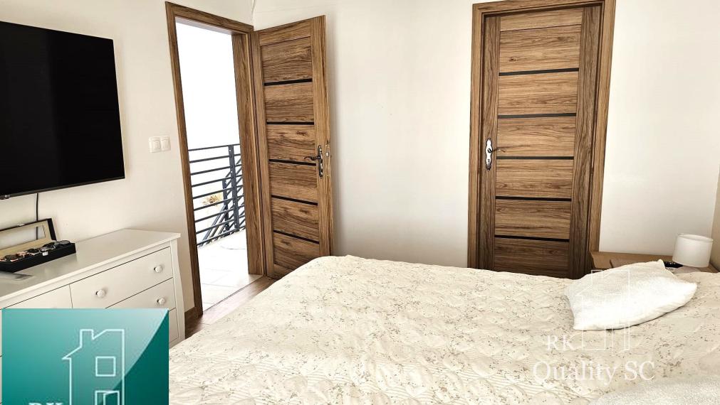  Nová Dedinka - EXKLUZÍVNE NA PREDAJ  3. ročná NÍZKOENERGETICKÁ NOVOSTAVBA dvoj-podlažného 4 izbového rodinného domu v žiadanej lokalite 