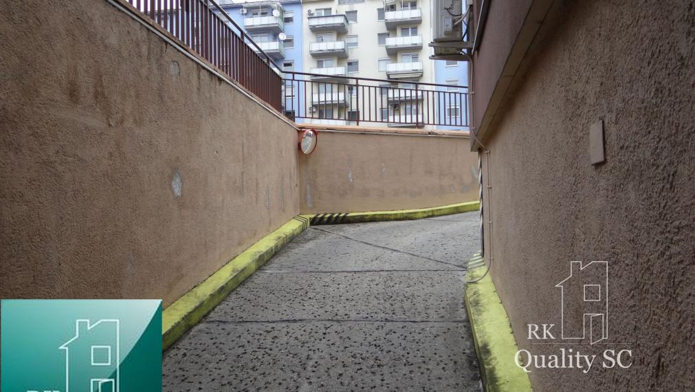 NA PRENÁJOM - GARÁŽOVÉ STÁTIA v centre mesta SENEC