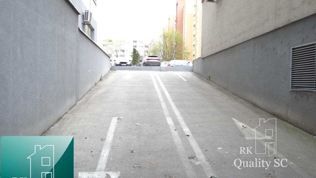 NA PRENÁJOM - GARÁŽOVÉ STÁTIA v centre mesta SENEC