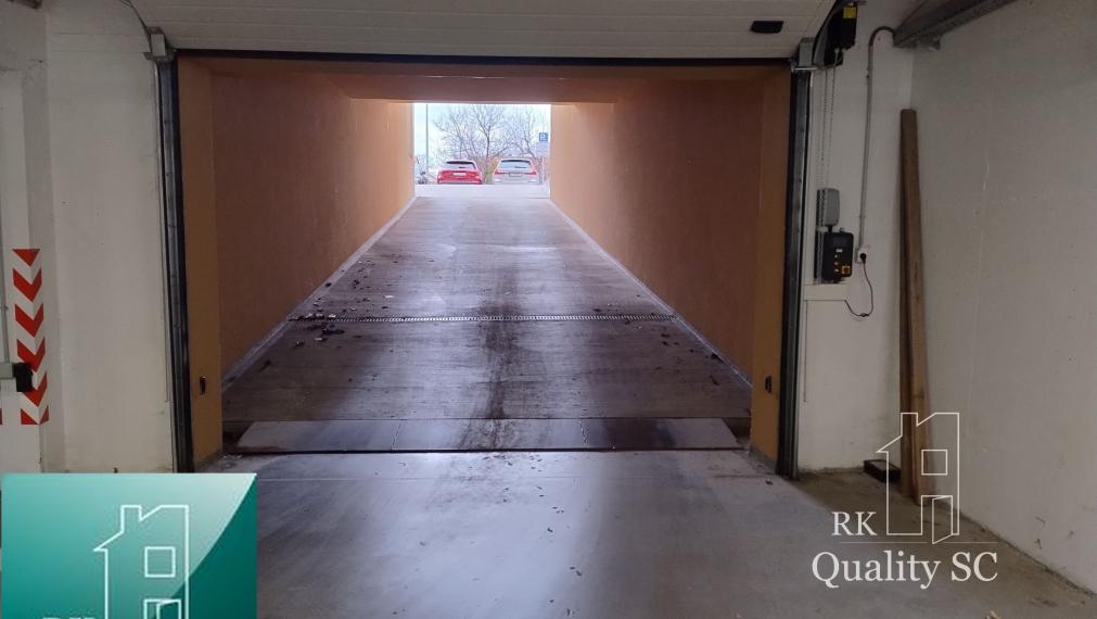 NA PRENÁJOM - GARÁŽOVÉ STÁTIA v centre mesta SENEC