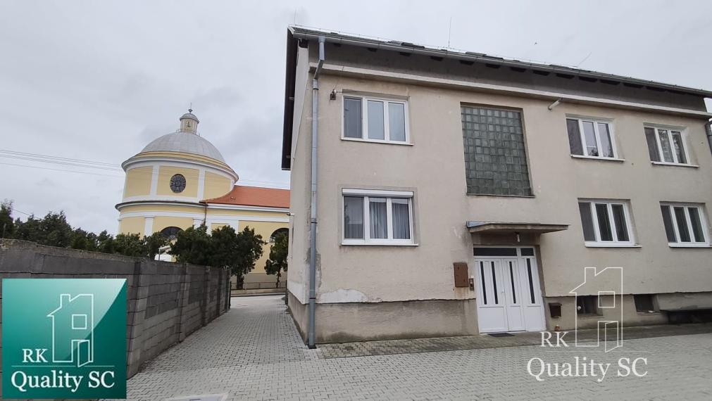 Okres SENEC - obec ČATAJ - NA PREDAJ 4. izbový priestranný mezonetový byt