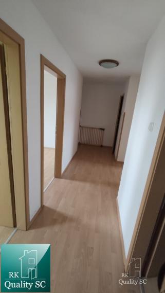 Okres SENEC - obec ČATAJ - NA PREDAJ 4. izbový priestranný mezonetový byt