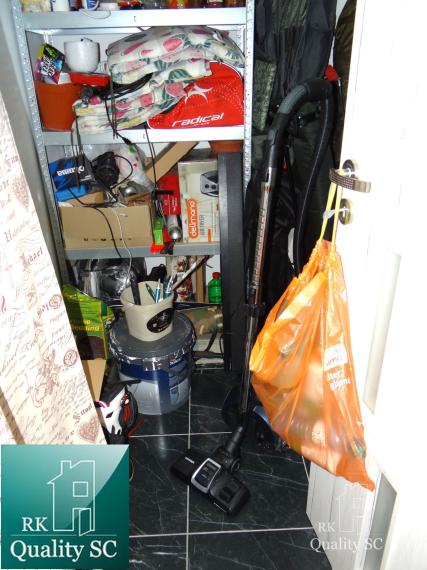 SENEC - NA PREDAJ NOVOSTAVBA-2 izbový čiastočne zariadený byt s terasou, záhradou a vlastným parkingom pre 2 autá - Holubia ul. - NOVÁ TEHELŇA v Senci