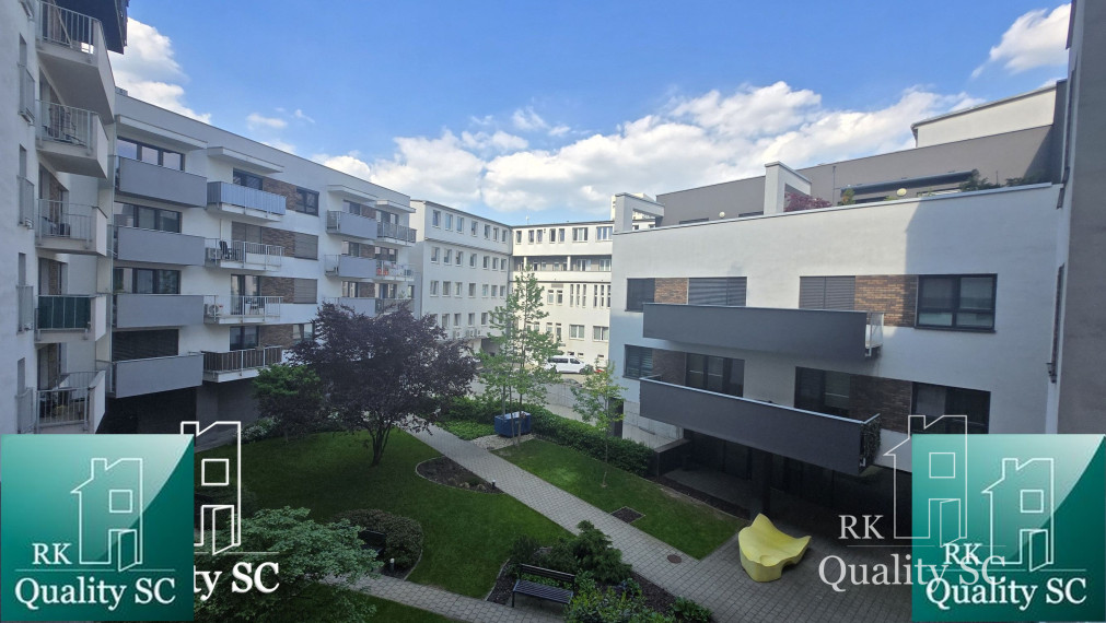 PREDANÉ - Bratislava II - Ružinov - Nivy - NA PREDAJ 1 izbový priestranný byt + garáž v polyfunkčnom dome MEINL RESIDENCE