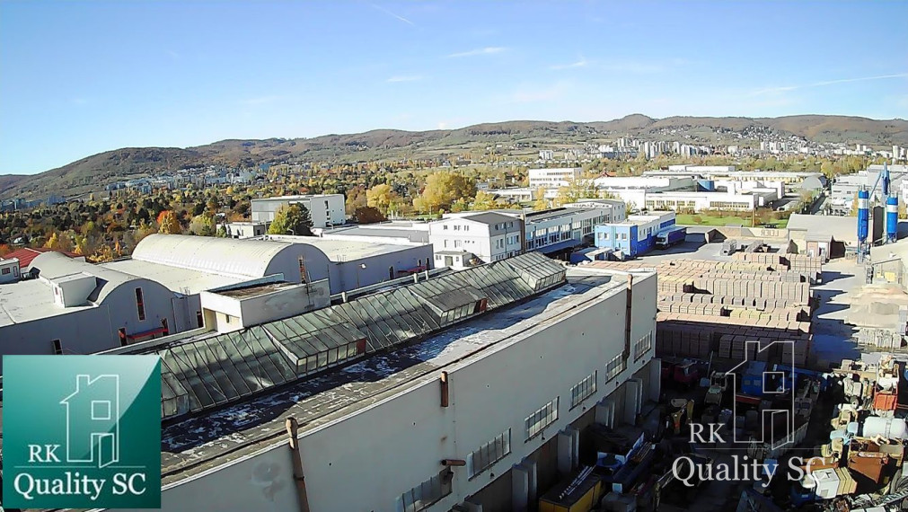 BRATISLAVA III. - RAČA - NA PREDAJ - priemyselný objekt s polyfunkčnou budovou s veľkou halou, ubytovacími a kancelárskymi priestormi v Bratislave