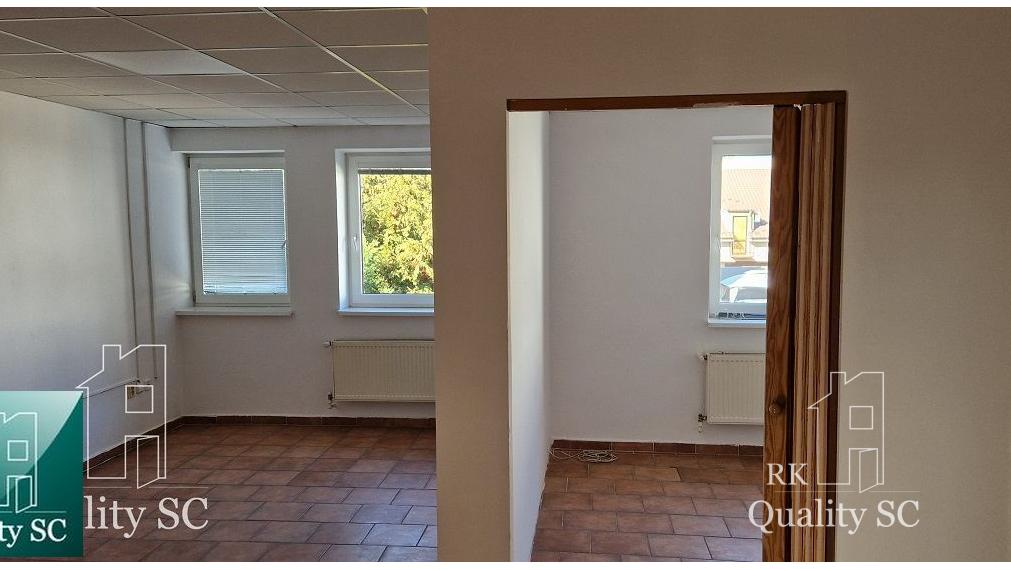 NA PREDAJ – polyfunkčný objekt v úplnom centre mesta Senec - obchodný priestor na prízemí a kancelárie na poschodí - pri pešej zóne