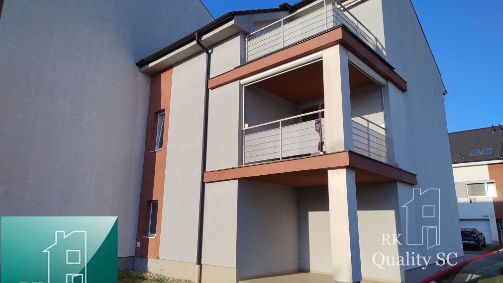 NA PRENÁJOM - krásny 1 izbový byt zariadený s terasou v tehlovom dome v tichej lokalite v SENCI