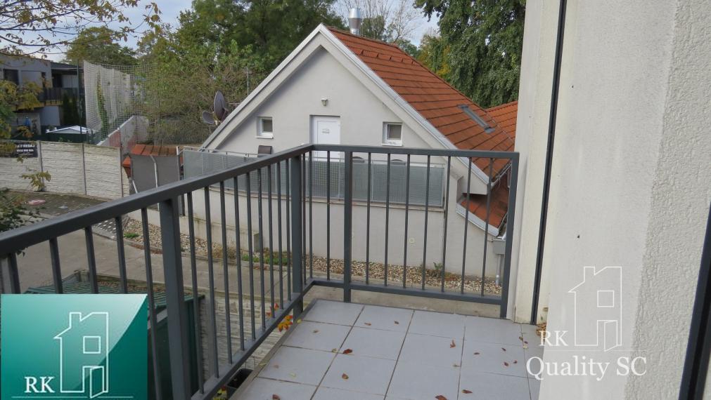 NA PREDAJ SENEC -  AKO NA DOVOLENKE -pri pláži- kvalitný 3 izbový byt  pri pláži v 8 ročnej novostavbe apartmánového domu - SLNEČNÉ JAZERÁ JUH v Senci