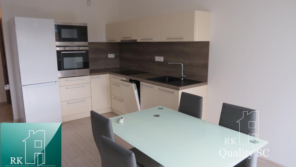 NA PREDAJ SENEC -  AKO NA DOVOLENKE -pri pláži- kvalitný 3 izbový byt  pri pláži v 8 ročnej novostavbe apartmánového domu - SLNEČNÉ JAZERÁ JUH v Senci