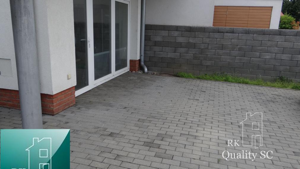 NA PRENÁJOM – nadrozmerný 2 izbový byt v rodinnom dome s parkovacím státím v blízkosti centra mesta SENEC - Šafárikova ul.