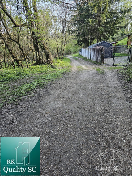 NA PREDAJ - Bratislava IV. - Devín - nie na výstavbu, ale na oddych - výnimočný pozemok v srdci prírody pod Švábskym vrchom o rozlohe 11 467 m2