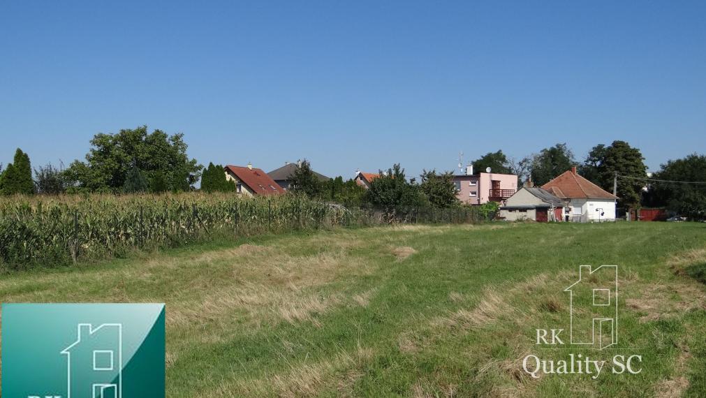 NA PREDAJ – JELKA okr. GALANTA - stavebný pozemok v dobrej lokalite v celku alebo s rôznymi výmerami podľa dopytu od 500 do 2000 m2