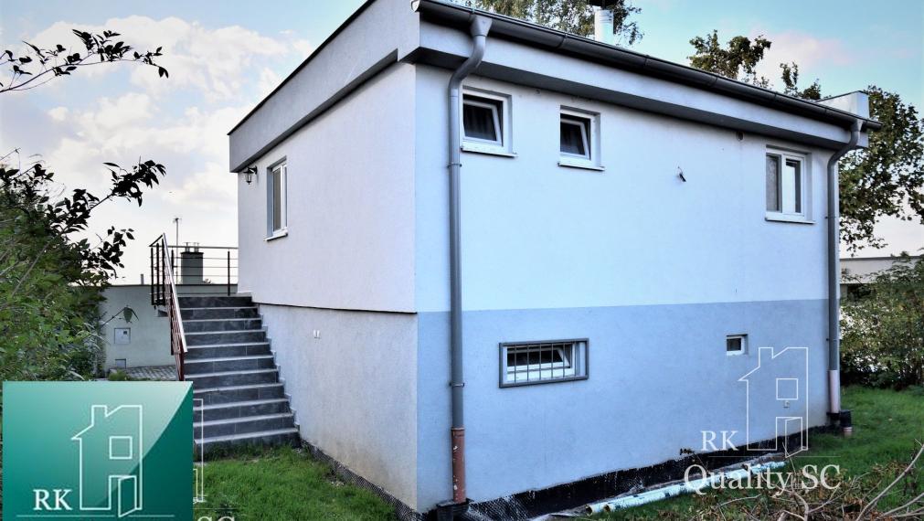 SENEC – SLNEČNÉ JAZERÁ JUH – NA PREDAJ - romantická rekreačná chata po rekonštrukcii s prístupom na pláž