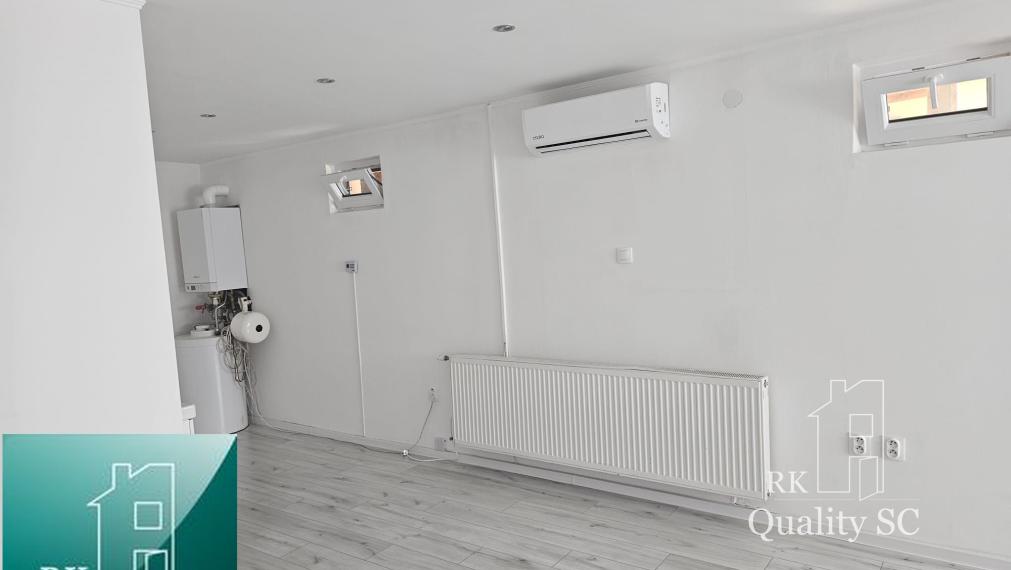 SENEC – obchodný priestor - kancelária - salón, na Lichnerovej ulici v centre mesta