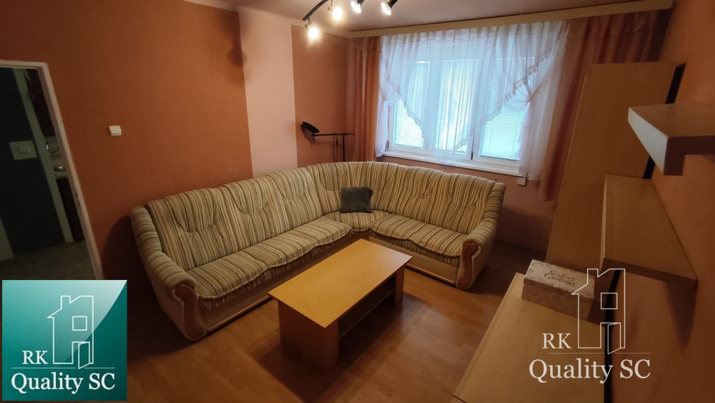 Okres SENEC - obec ČATAJ - NA PREDAJ 4. izbový priestranný mezonetový byt