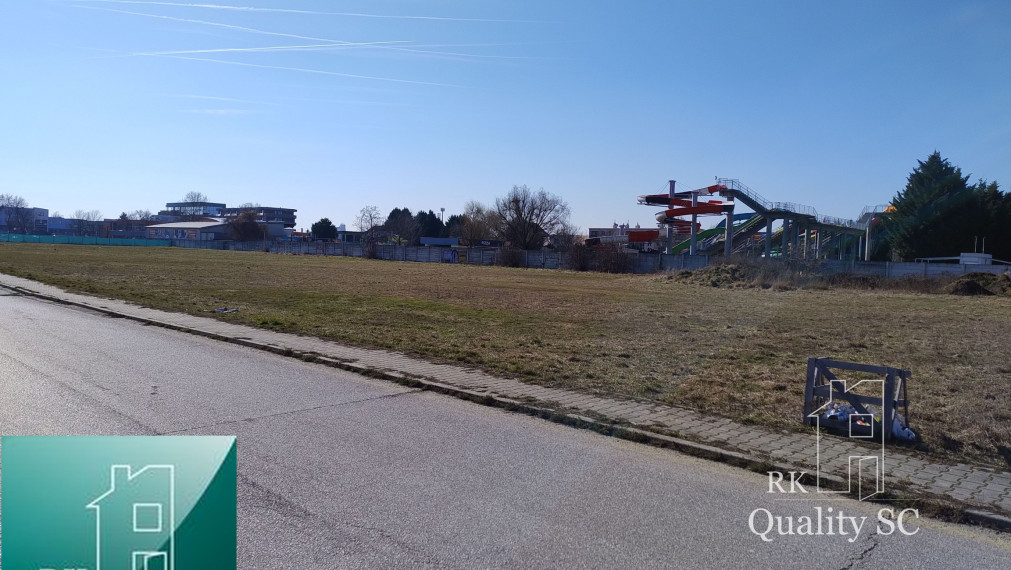 SENEC - NA PREDAJ stavebný pozemok pre šport a rekreáciu - pre developerov SLNEČNÉ JAZERÁ SEVER zvýhodnená cena - máme ÚPI