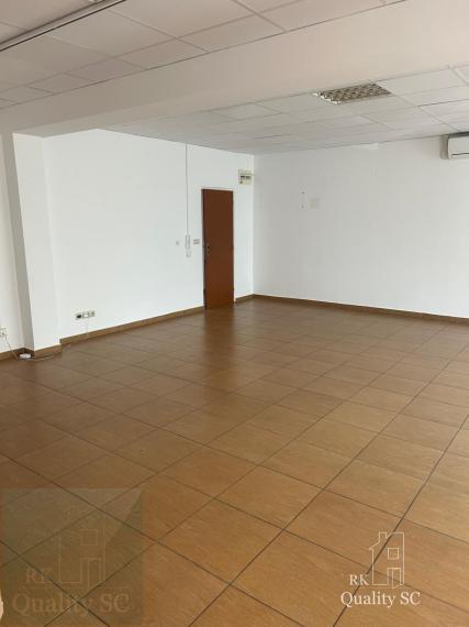 NA PRENÁJOM – KANCELÁRSKY PRIESTOR v centre na pešej zóne 
