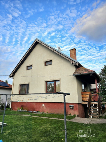 REZERVOVANÉ - NOVÁ CENA - Okr. Senec - TUREŇ - EXKLUZÍVNE NA PREDAJ rodinný dom na 8 á pozemku s veľkometrážnymi izbami