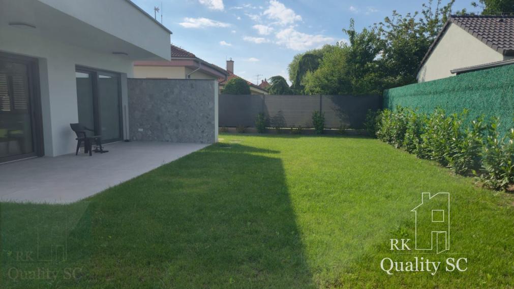 okr. Senec - Tureň - NA PREDAJ nízkoenergetická novostavba - 4 izbový rodinný dom typu bungalov na skoro 5á pozemku