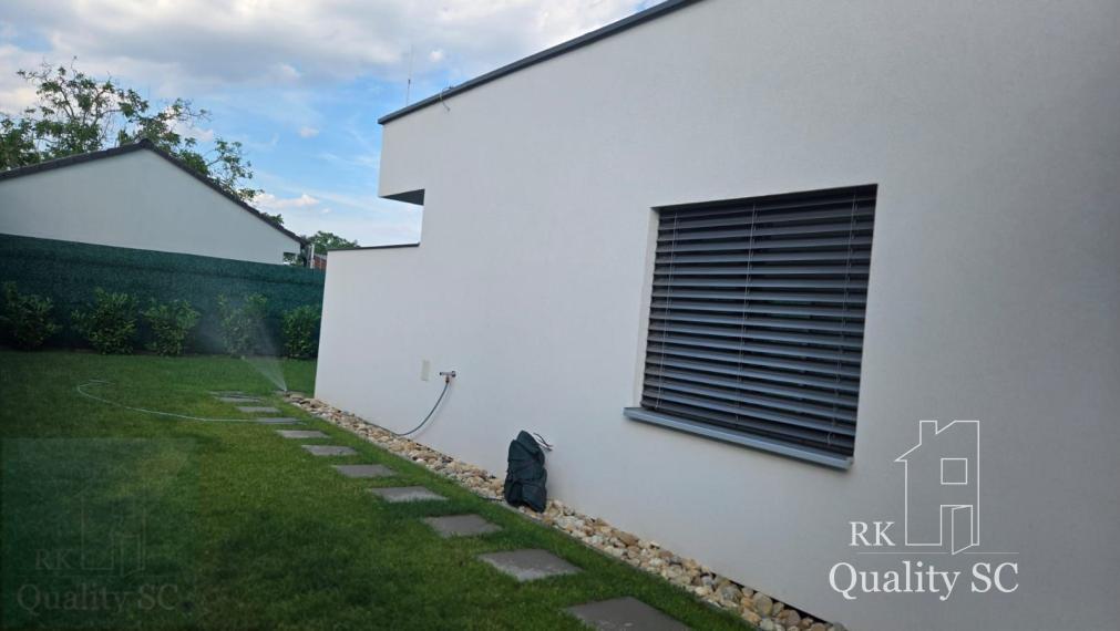 okr. Senec - Tureň - NA PREDAJ nízkoenergetická novostavba - 4 izbový rodinný dom typu bungalov na skoro 5á pozemku