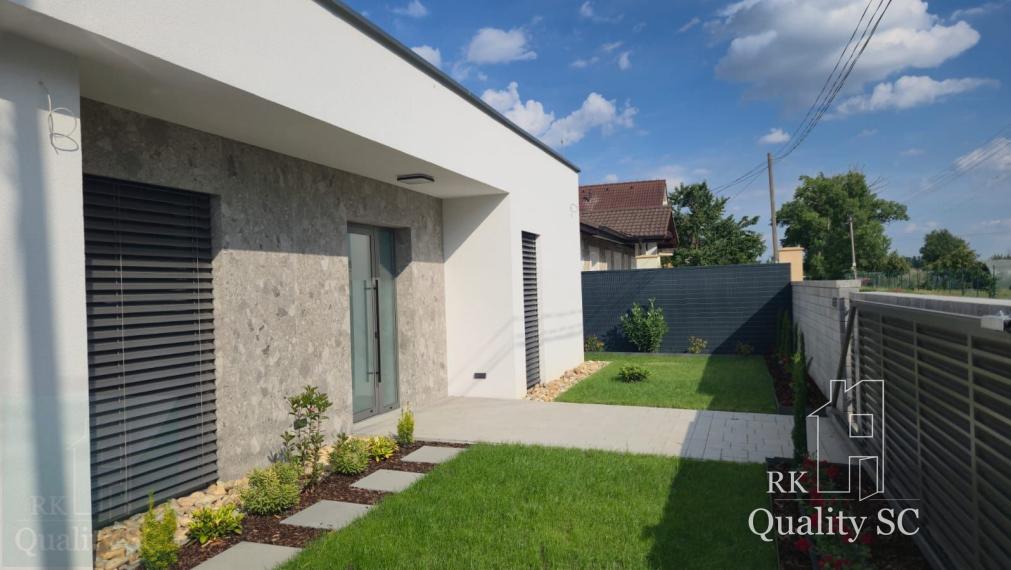 okr. Senec - Tureň - NA PREDAJ nízkoenergetická novostavba - 4 izbový rodinný dom typu bungalov na skoro 5á pozemku
