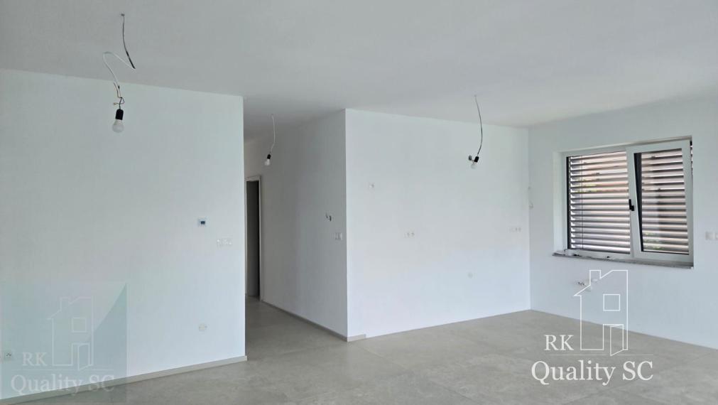 okr. Senec - Tureň - NA PREDAJ nízkoenergetická novostavba - 4 izbový rodinný dom typu bungalov na skoro 5á pozemku