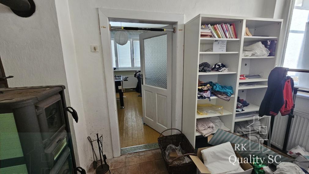Okres Trnava- obec Pavlice – nehnuteľnosť s potenciálom - 4 izb. RD v centre obce s veľkým pozemkom 984 m2 