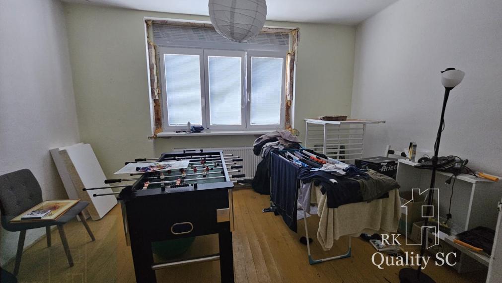 Okres Trnava- obec Pavlice – nehnuteľnosť s potenciálom - 4 izb. RD v centre obce s veľkým pozemkom 984 m2 