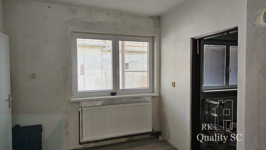 Okres Trnava- obec Pavlice – nehnuteľnosť s potenciálom - 4 izb. RD v centre obce s veľkým pozemkom 984 m2 