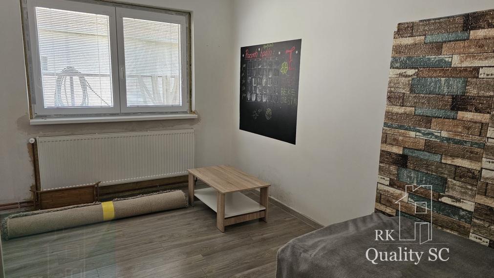 Okres Trnava- obec Pavlice – nehnuteľnosť s potenciálom - 4 izb. RD v centre obce s veľkým pozemkom 984 m2 