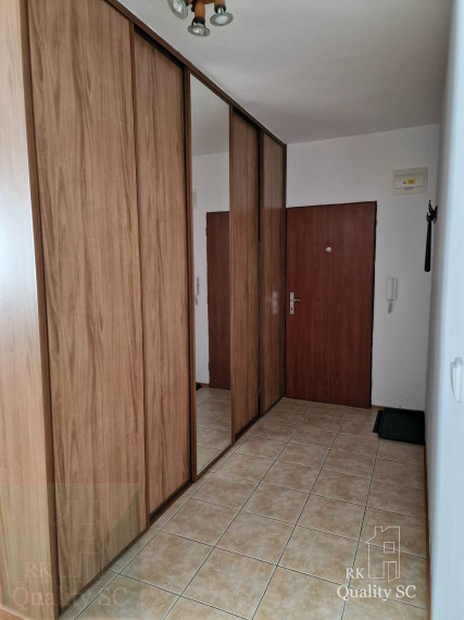 Senec - NA PREDAJ zaujímavý 3 izbový byt v zateplenej bytovke v blízkosti Strieborného jazera v Senci