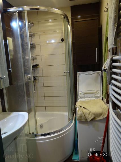 SENEC - EXKLUZÍVNE NA PREDAJ - kompletne zariadený a klimatizovaný 3 izbový byt blízko centra mesta - Sokolská ulica, v Senci