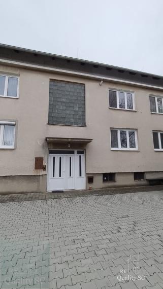 Okres SENEC - obec ČATAJ - NA PREDAJ 4. izbový priestranný mezonetový byt