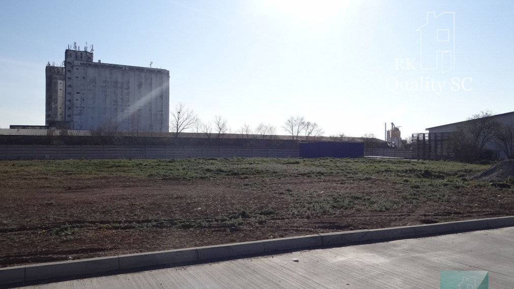 SENEC - NA PREDAJ POZEMOK V PRIEMYSELNEJ ZÓNE V SENCI