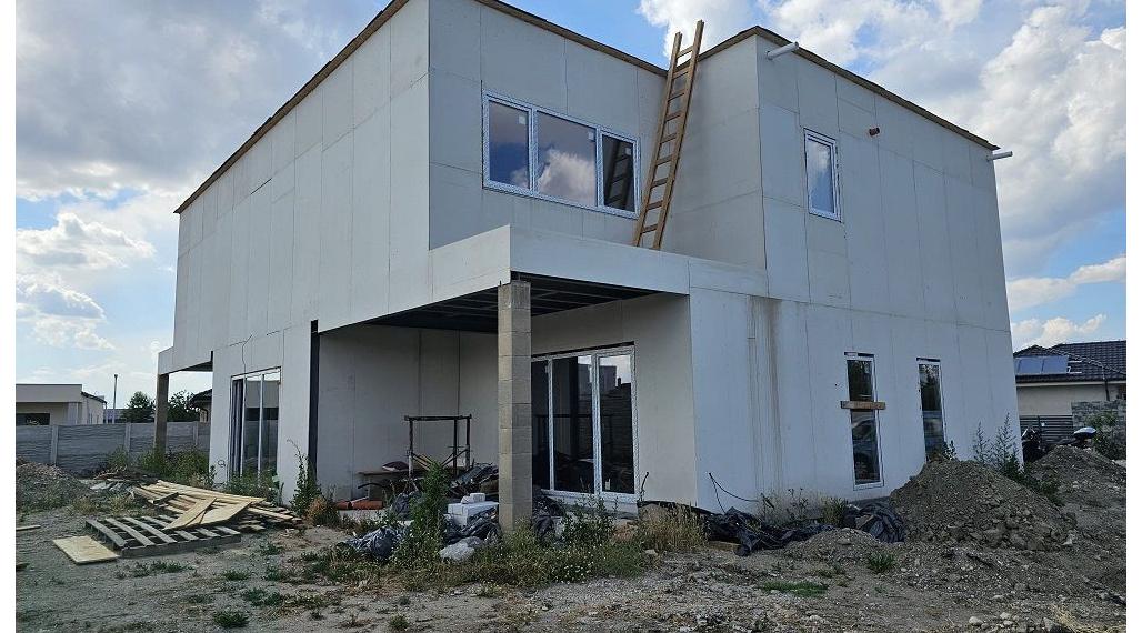 Okr. Senec - TOMÁŠOV - EXKLUZÍVNE NA PREDAJ NOVOSTAVBA - dva 4 izb. byty v RD na kľúč