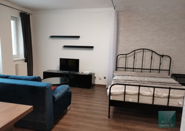 SENEC - NA PRENÁJOM NOVUČIČKÝ 1 IZBOVÝ  BYT V NOVOSTAVBE V CENTRE